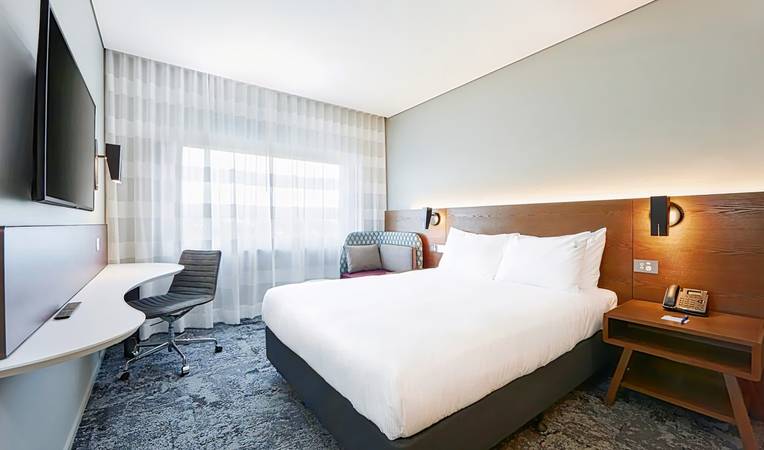 Holiday Inn Express Sydney Airport