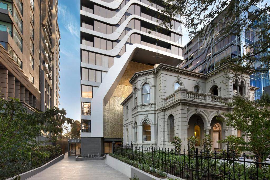 Quest St Kilda Road