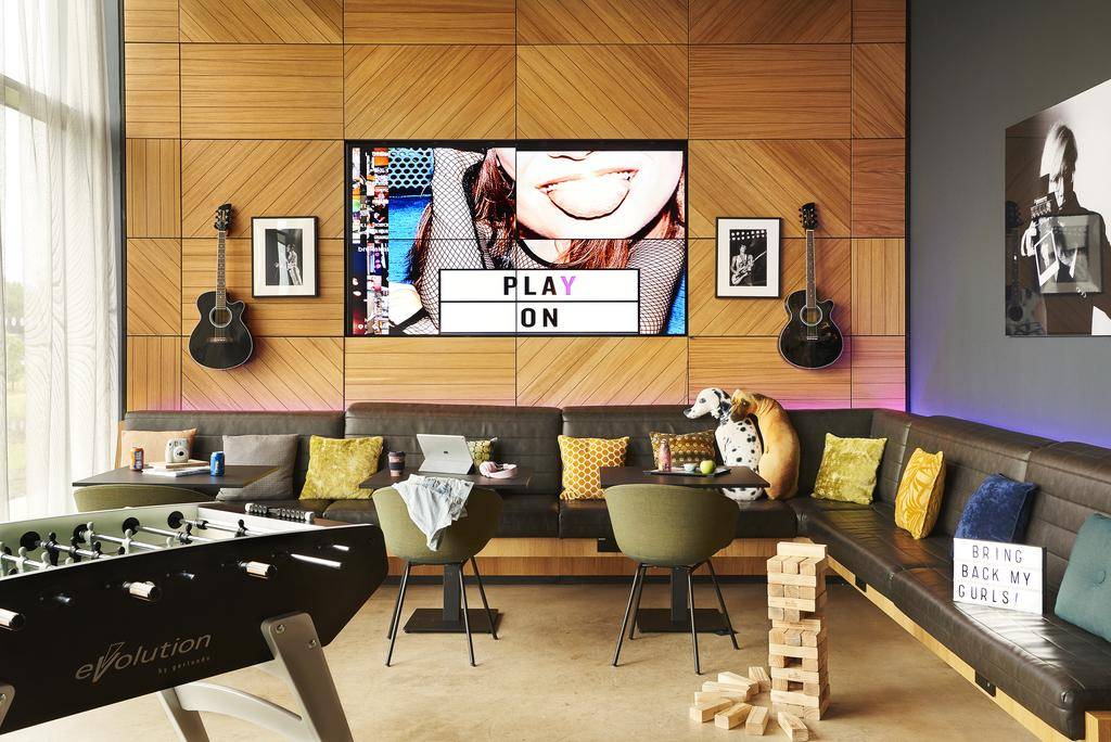 Moxy Birmingham NEC (old)