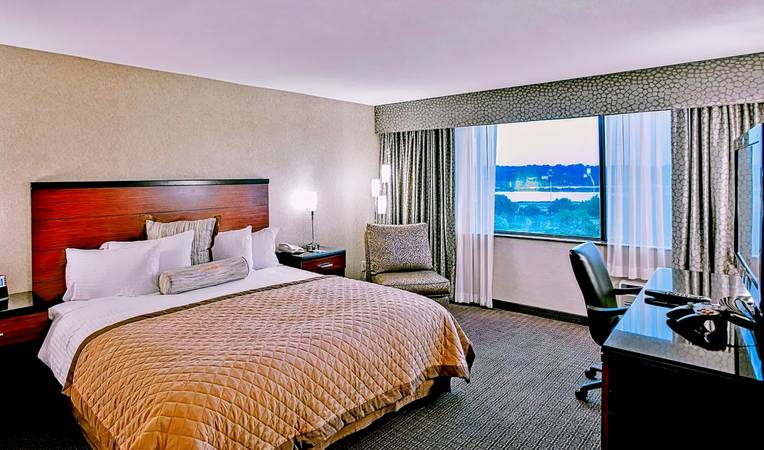 Wyndham Garden Philadelphia Airport