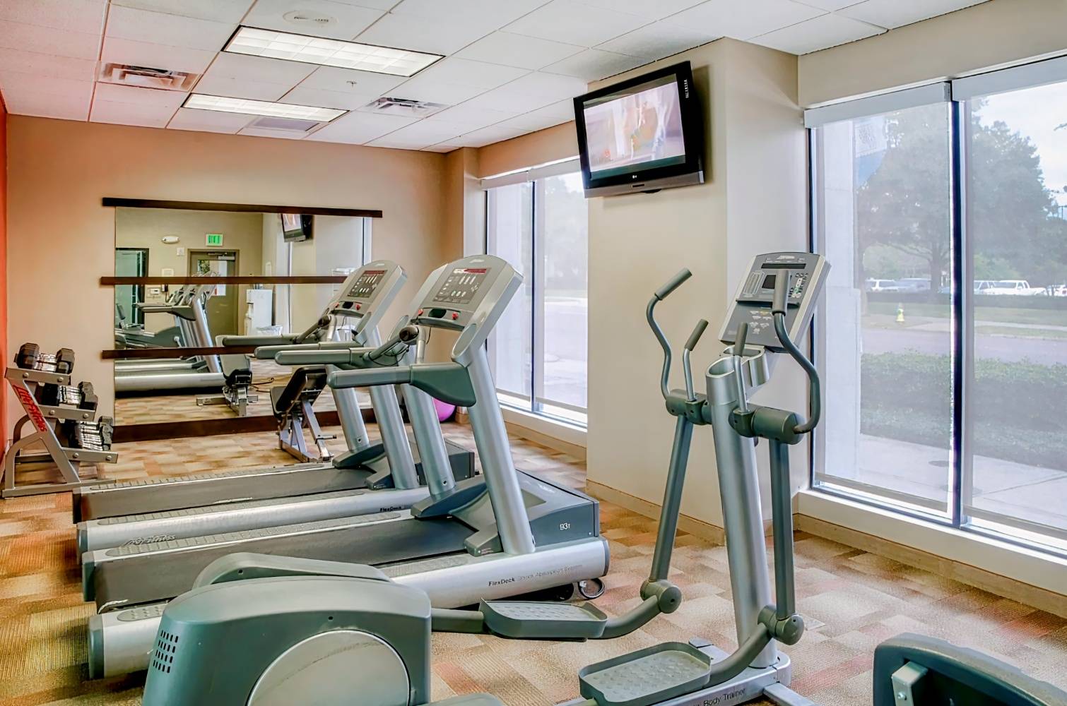 Courtyard by Marriott St. Petersburg Downtown