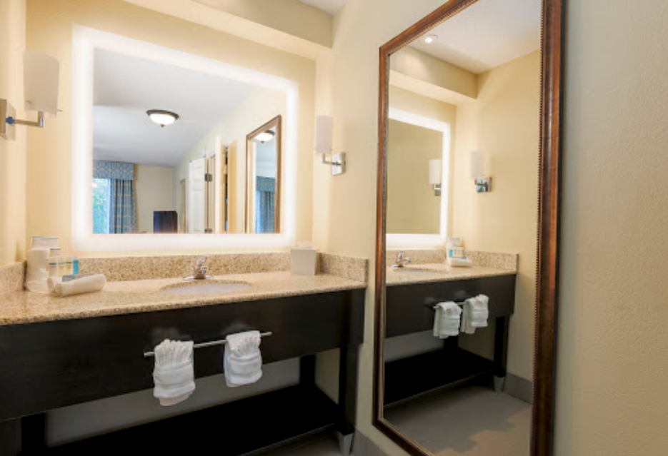 Homewood Suites by Hilton Nashville-Airport