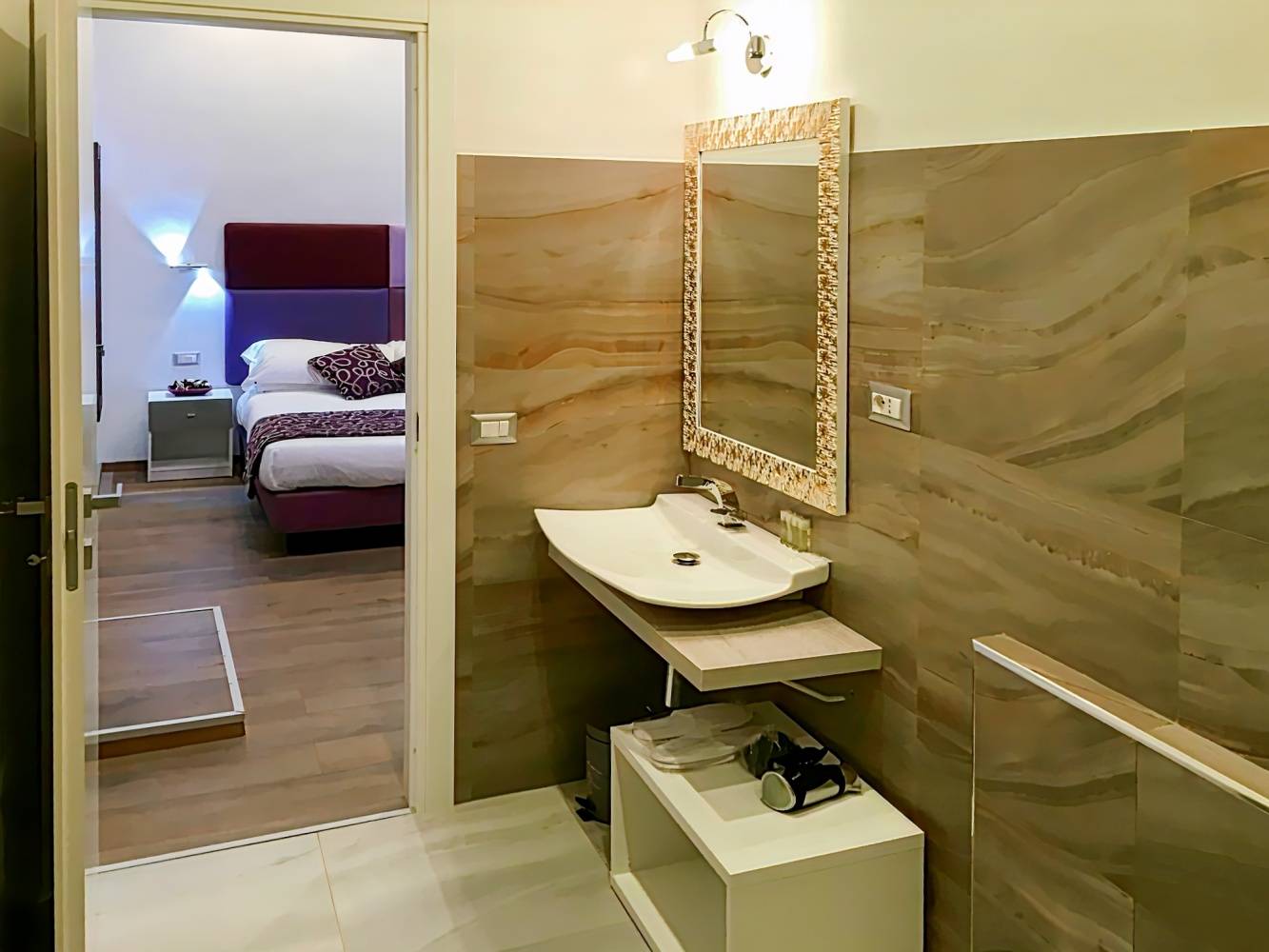 Roma Veneto Relais