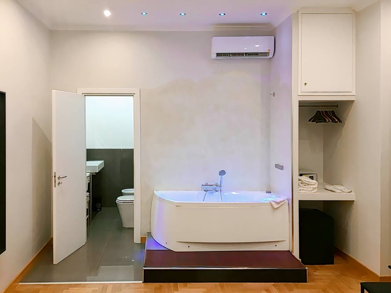 Roma Veneto Relais