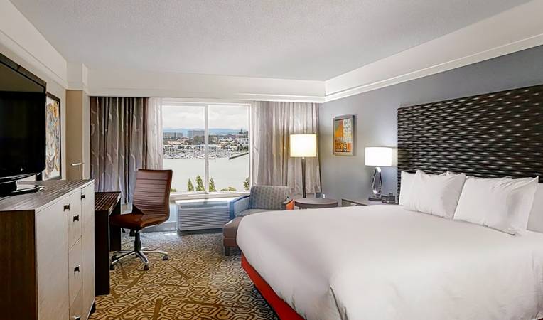 DoubleTree by Hilton Hotel San Francisco Airport North