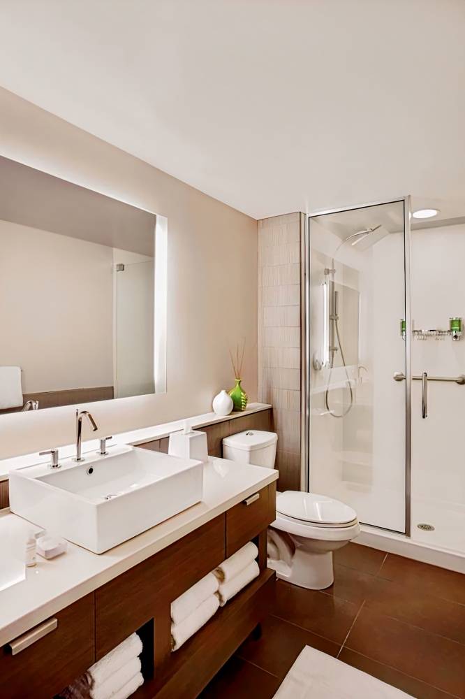 Element Miami Doral 