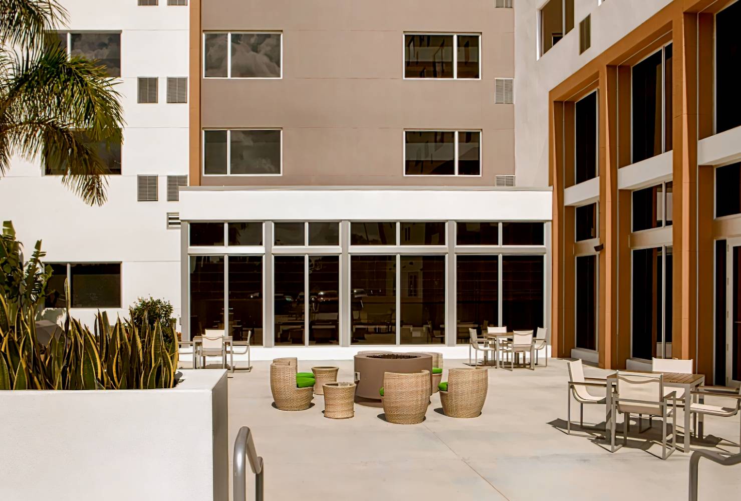 Element Miami Doral 