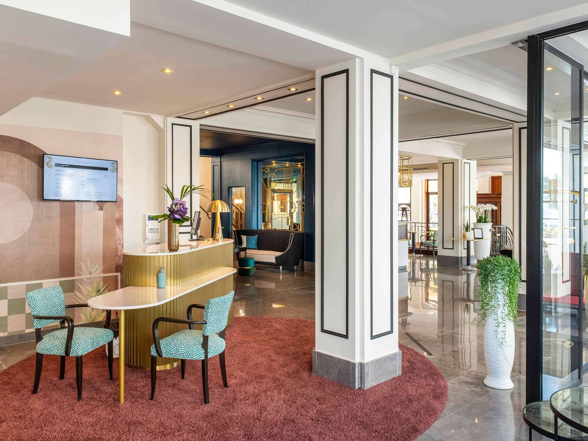 Hôtel Plaza Biarritz Plage - Handwritten Collection