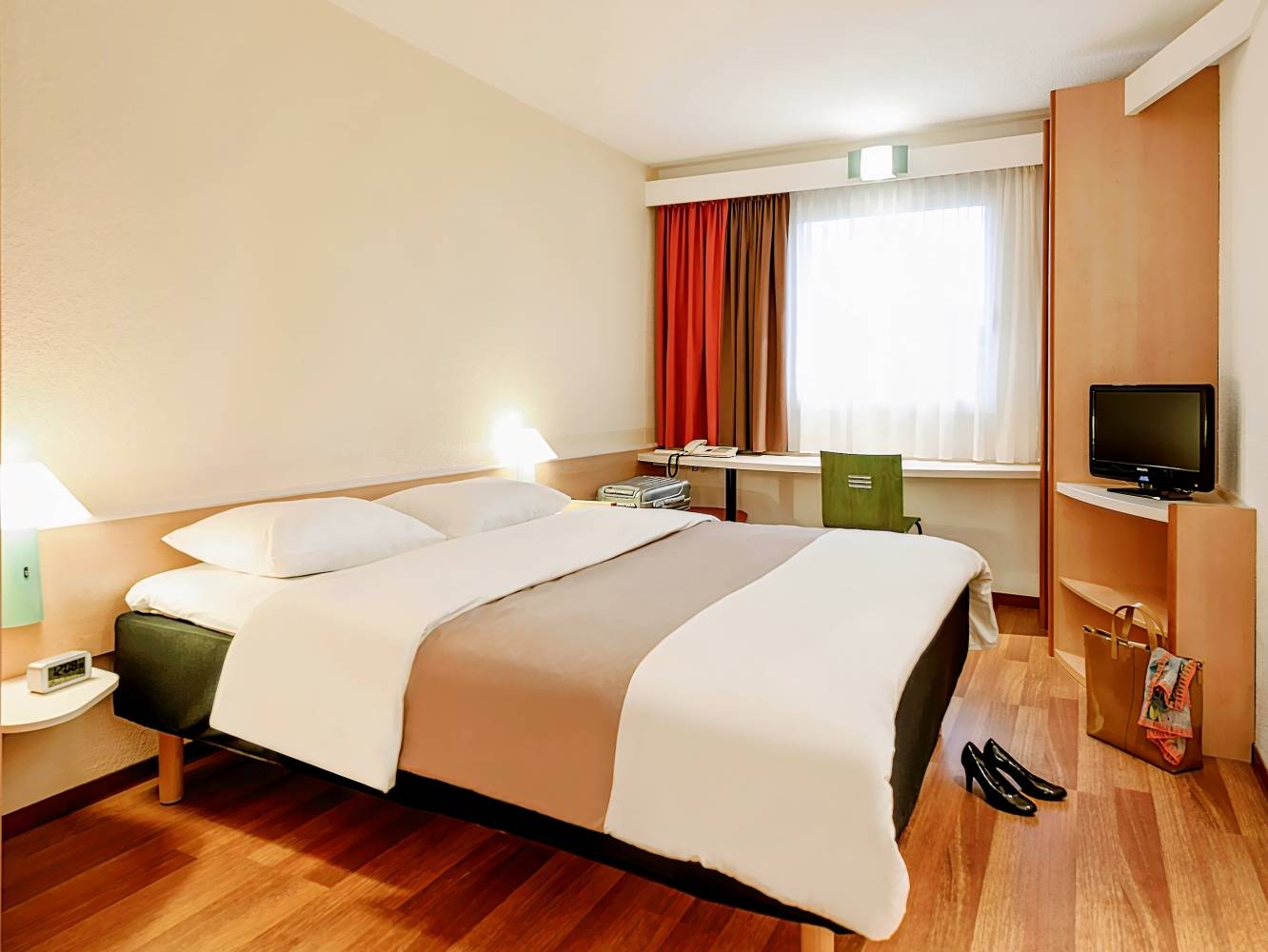 ibis Darmstadt City