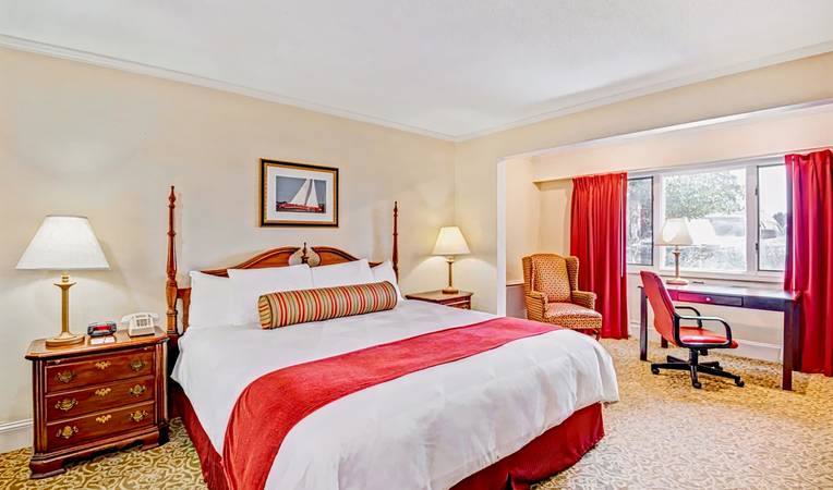 Ramada by Wyndham Seekonk Providence Area