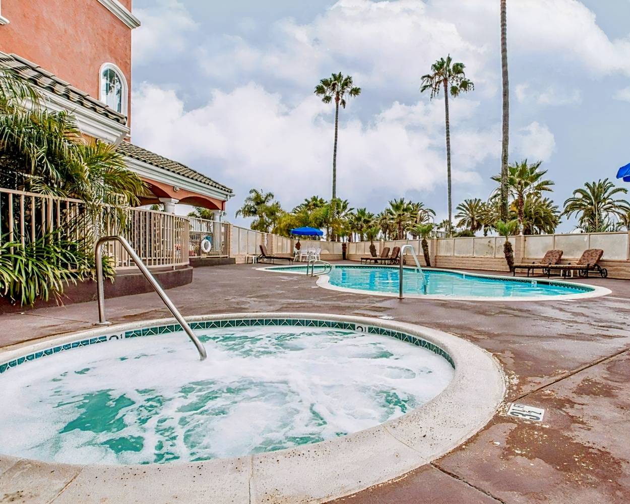 Comfort Suites Oceanside Camp Pendleton Area