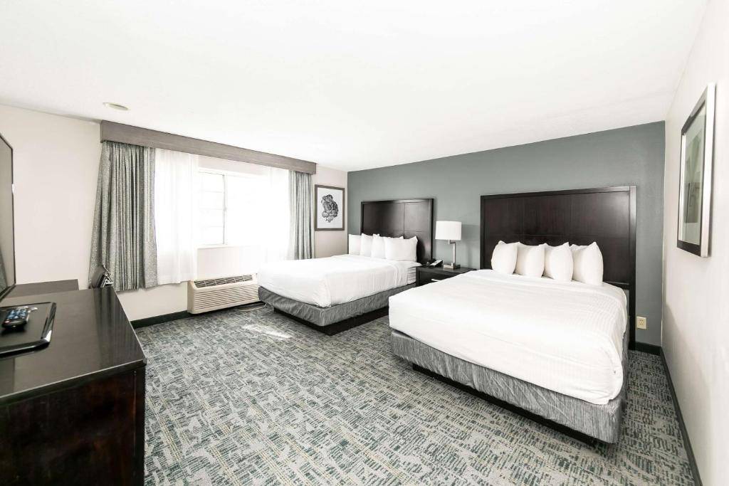 Best Western San Diego Zoo/SeaWorld Inn & Suites