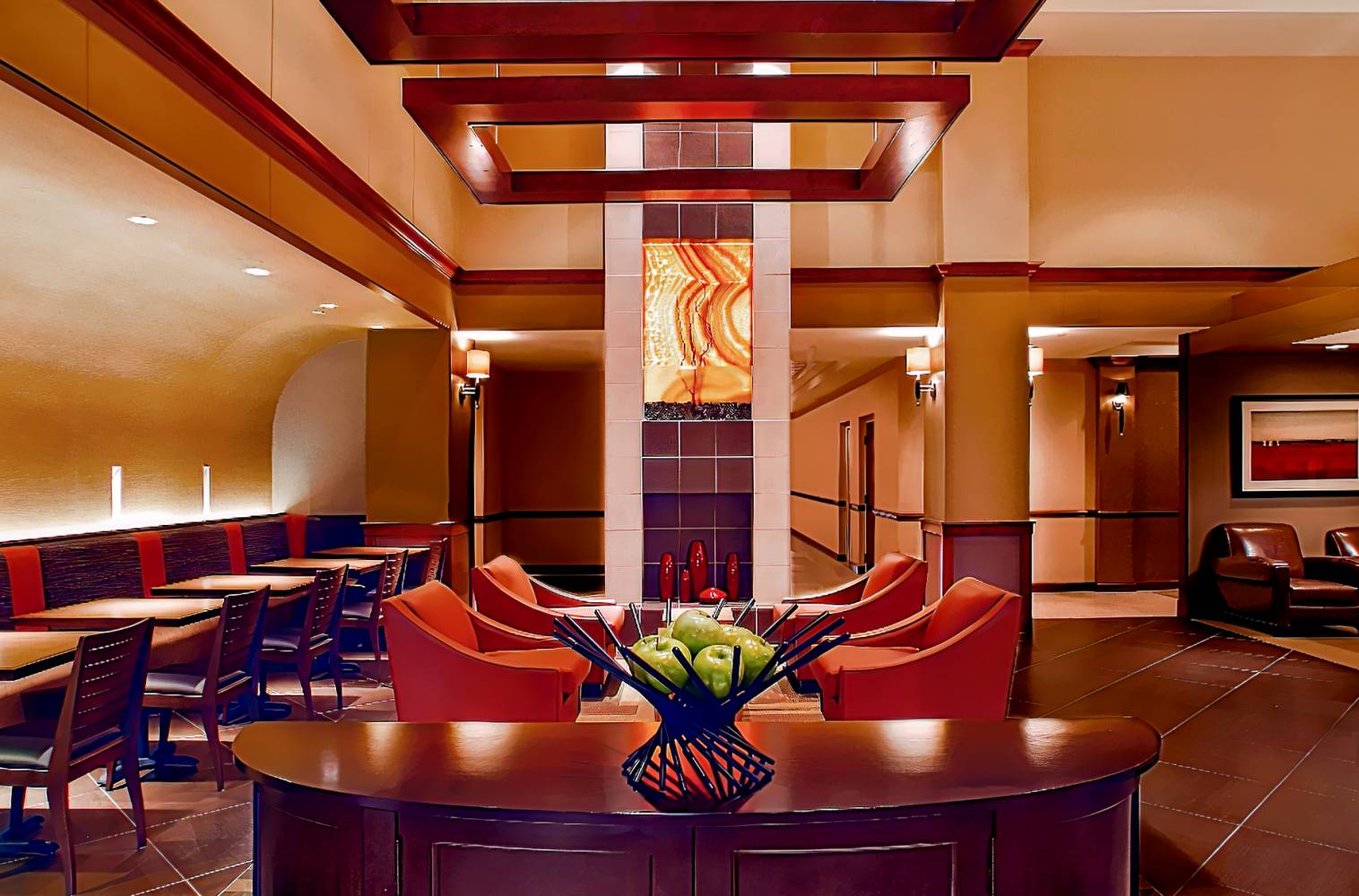 Hyatt Place Atlanta Airport South, Atlanta 25 during the day