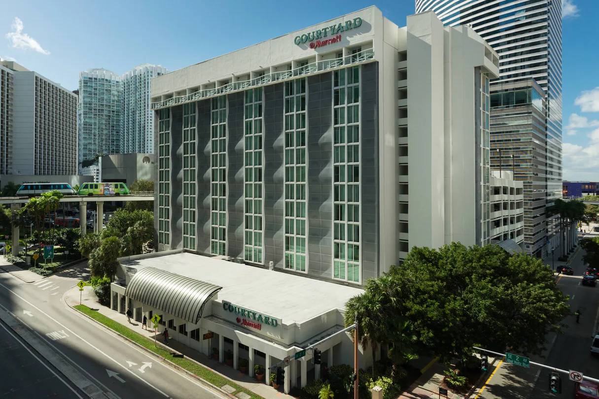 Courtyard Miami Downtown Hotel Brickell Area
