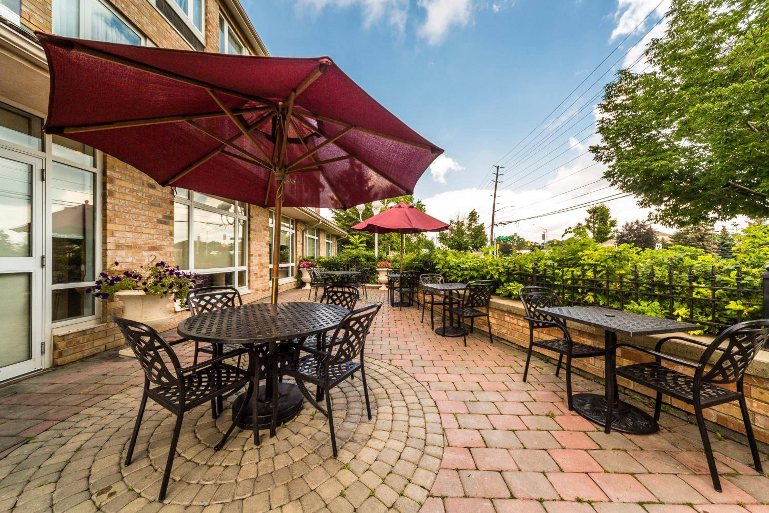 Monte Carlo Inns Toronto Markham