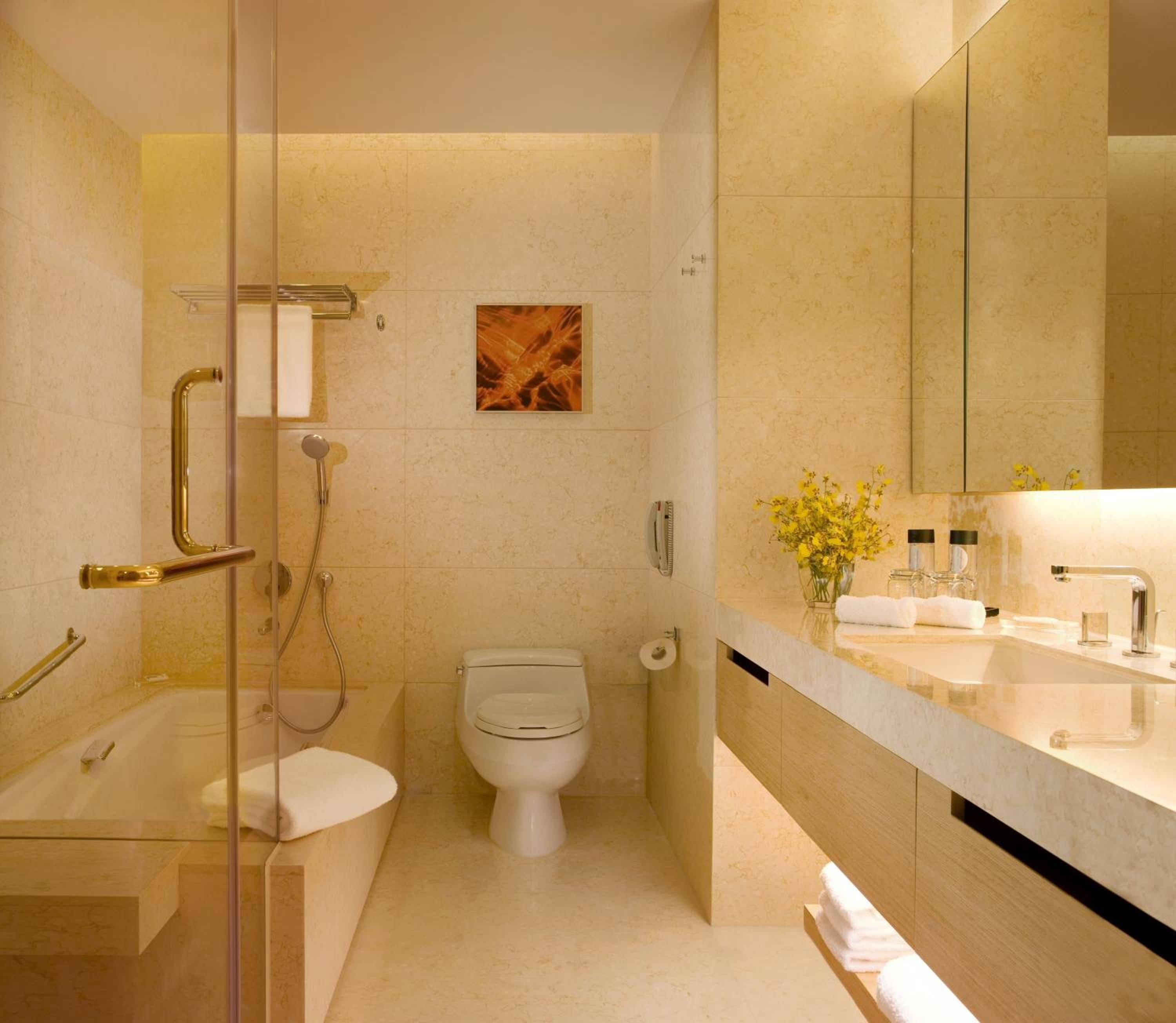 Crowne Plaza Hong Kong Causeway Bay, an IHG Hotel