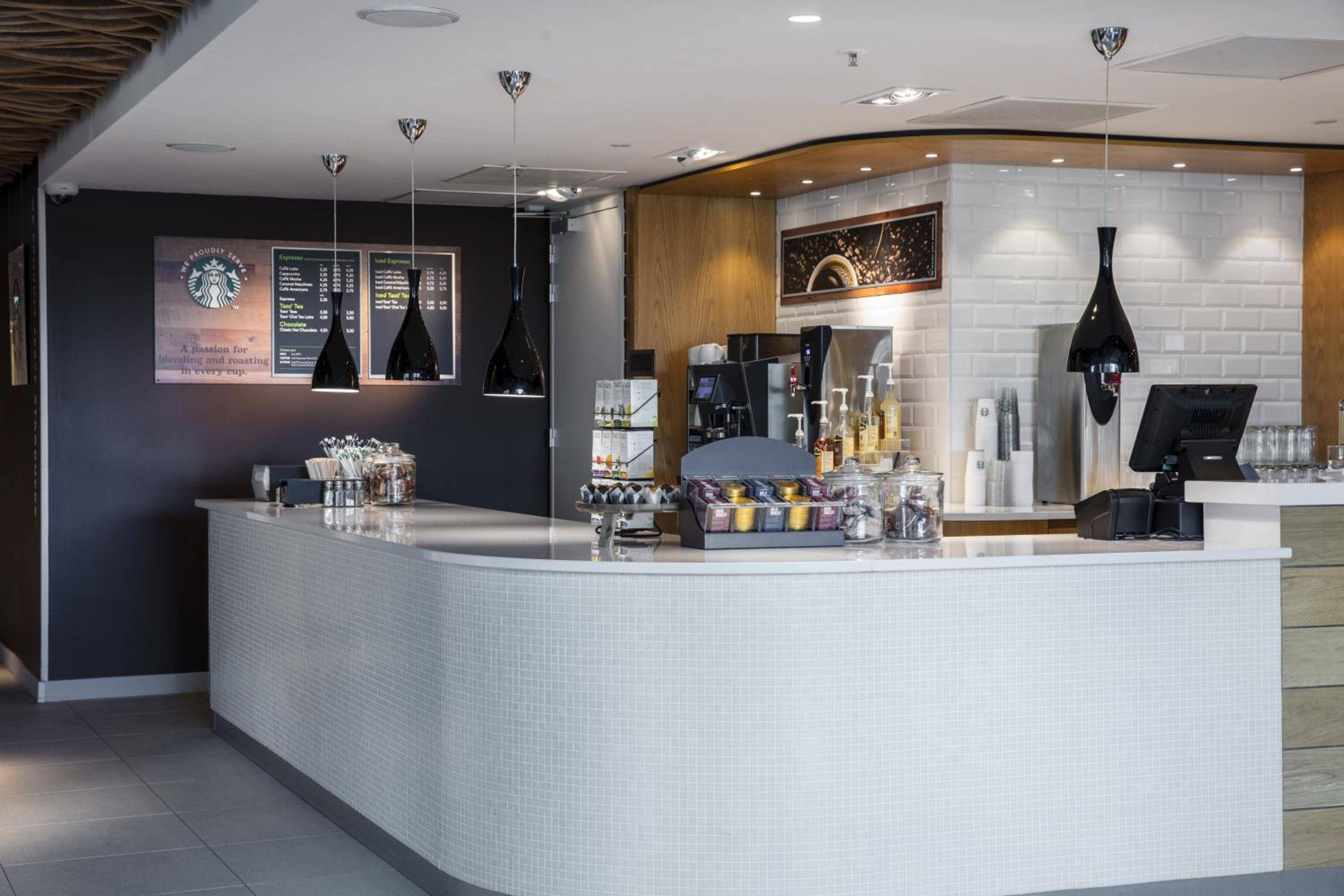 Holiday Inn Express Amsterdam Arena Towers, an IHG Hotel