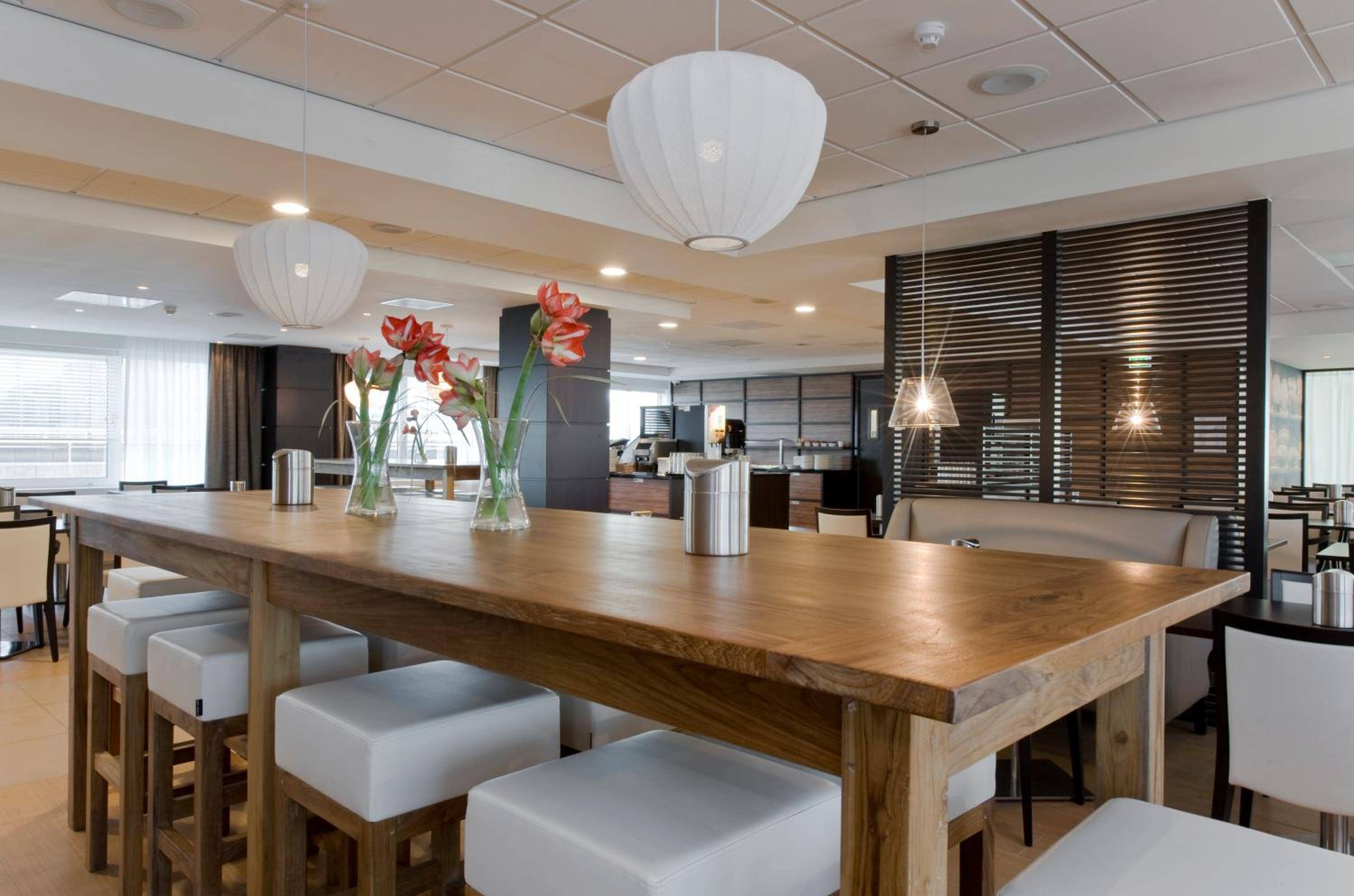 Holiday Inn Express Amsterdam - Sloterdijk Station, an IHG Hotel