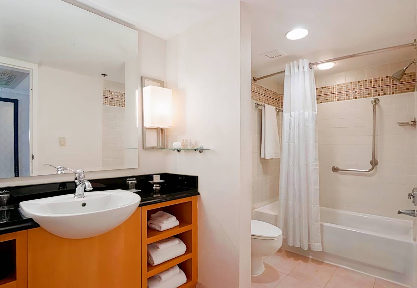 Renaissance Orlando Airport Hotel