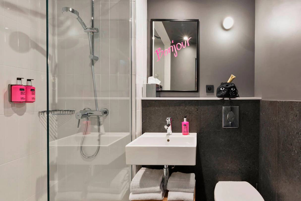 Moxy Bastille