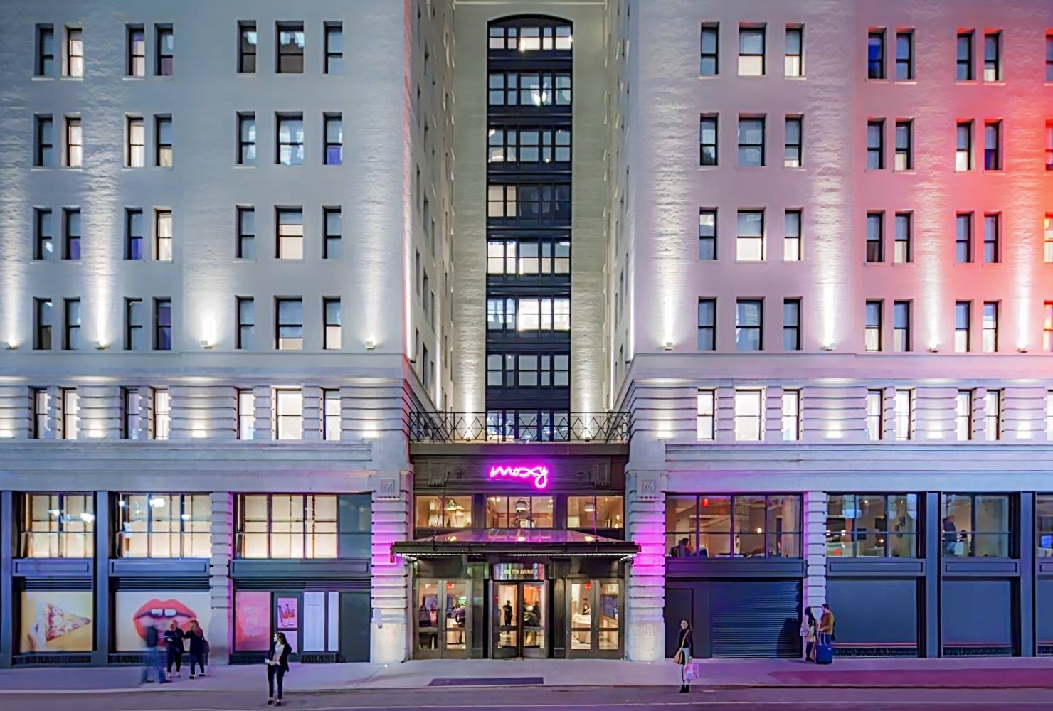 moxy-nyc-times-square-manhattan-55-am-tag-dayuse-at