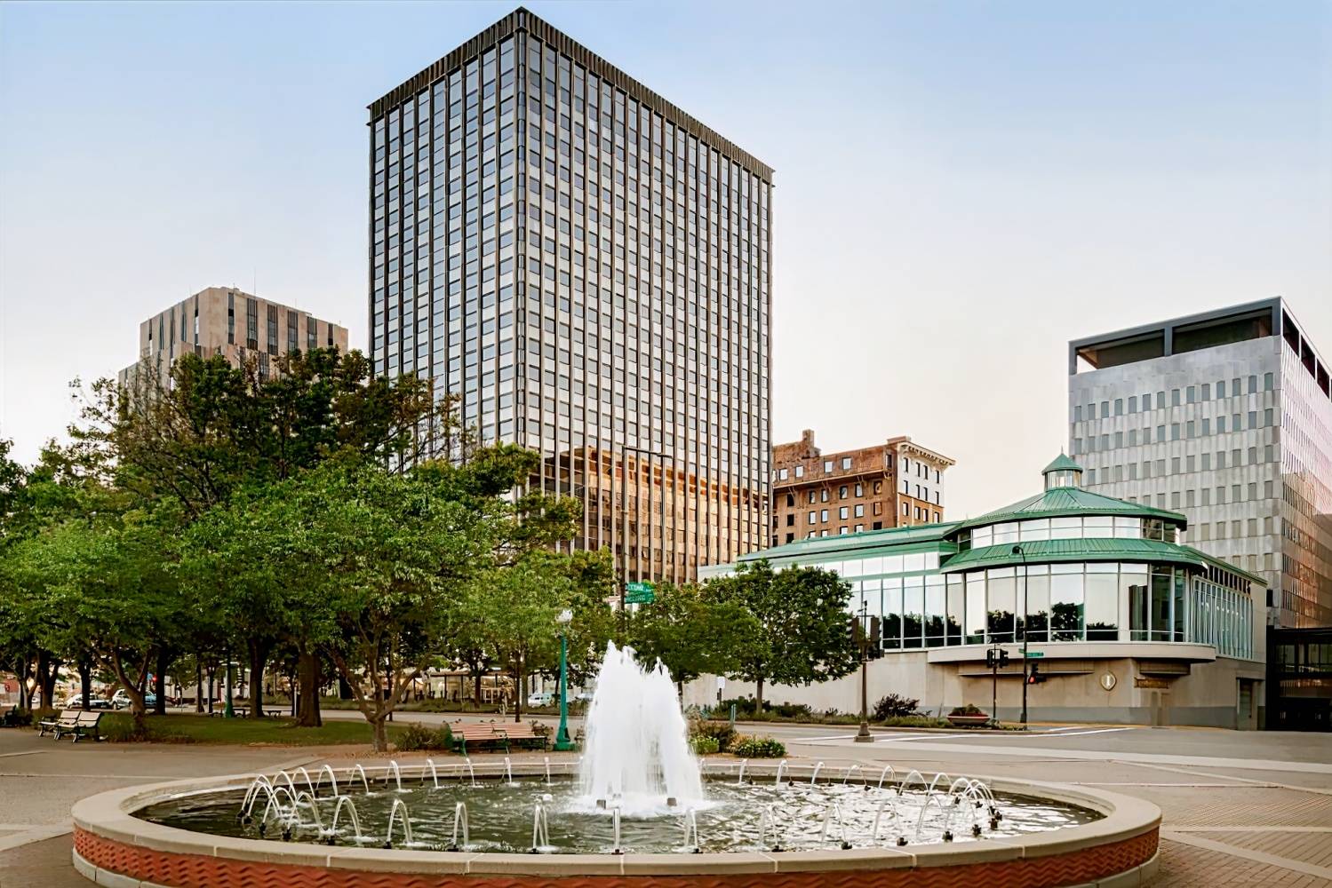 Intercontinental St. Paul Riverfront