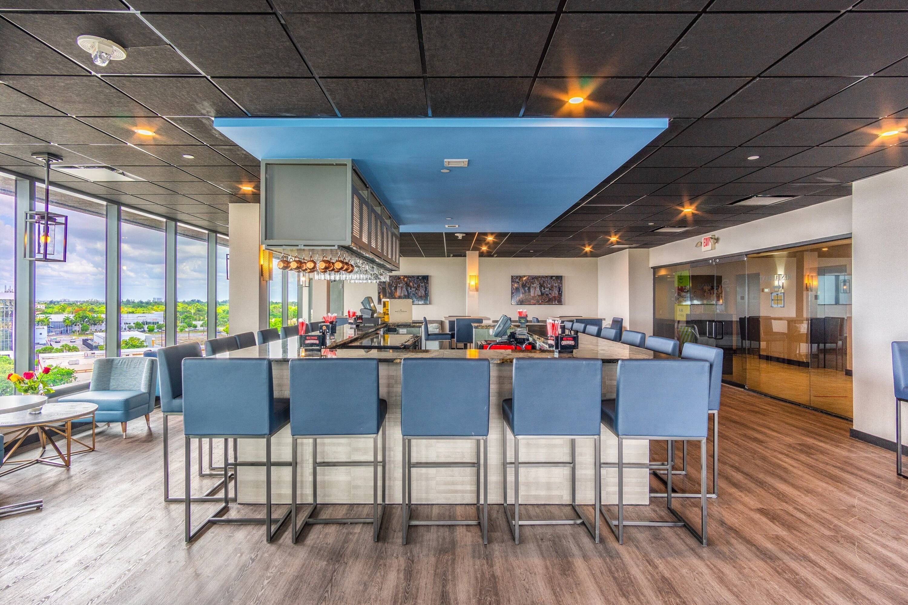 Holiday Inn Miami International Airport, an IHG Hotel