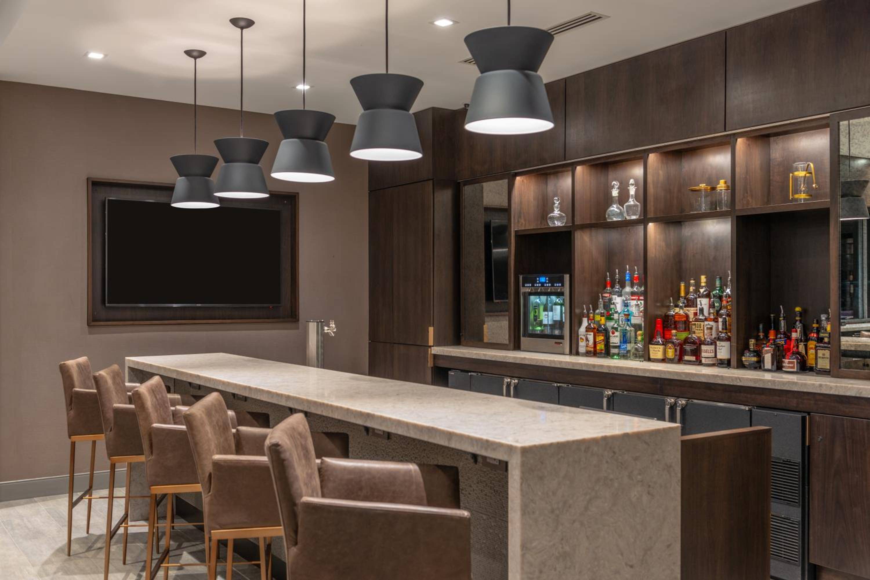 Holiday Inn Boston Logan Airport - Chelsea