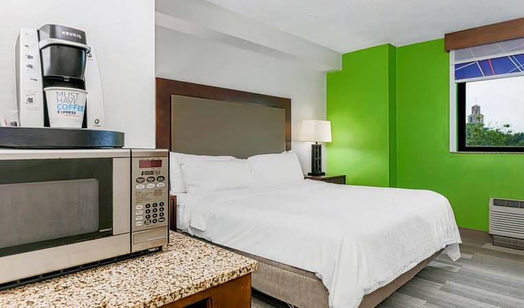 Holiday Inn Express Fort Worth Downtown