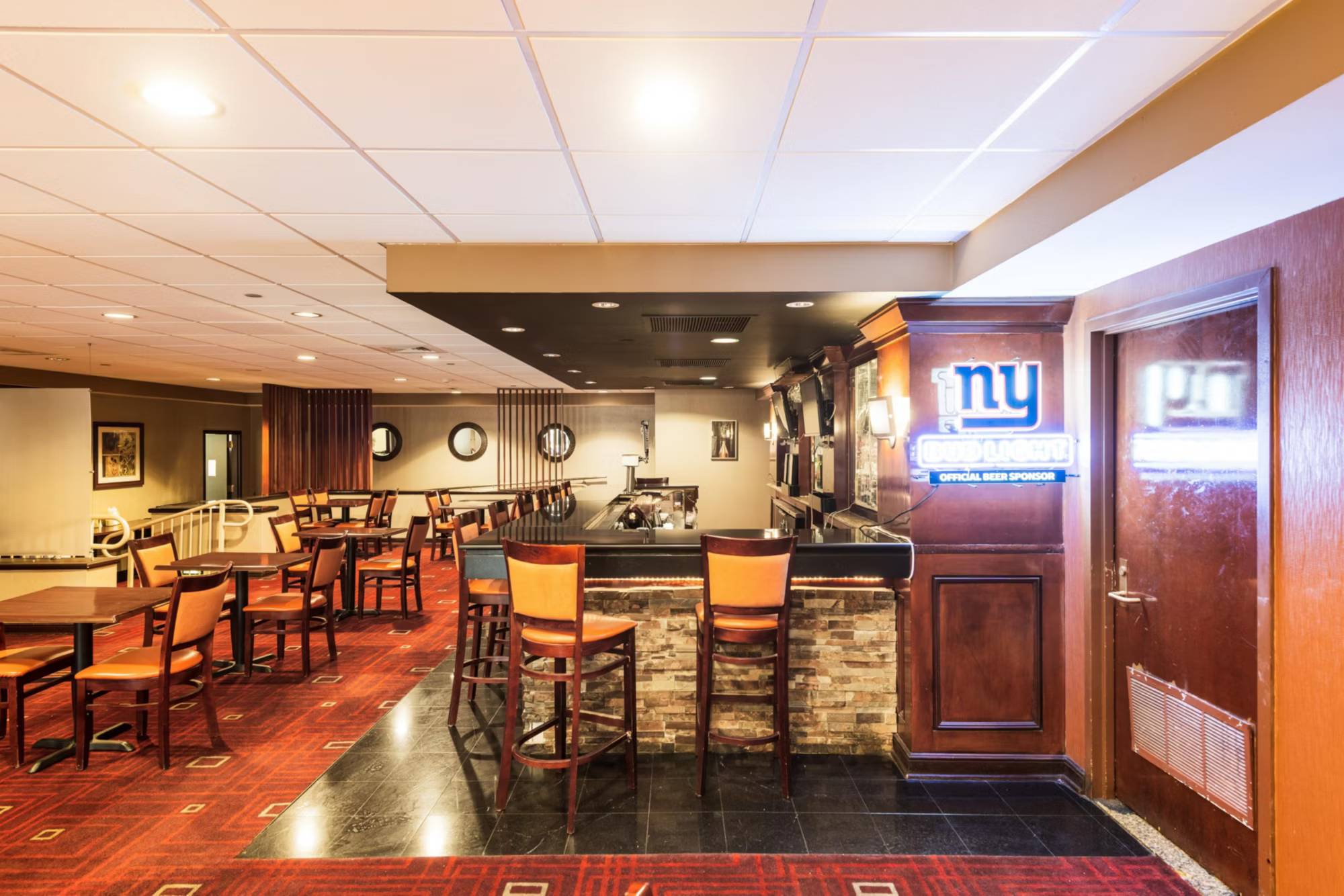 Crowne Plaza Newark Airport, an IHG Hotel