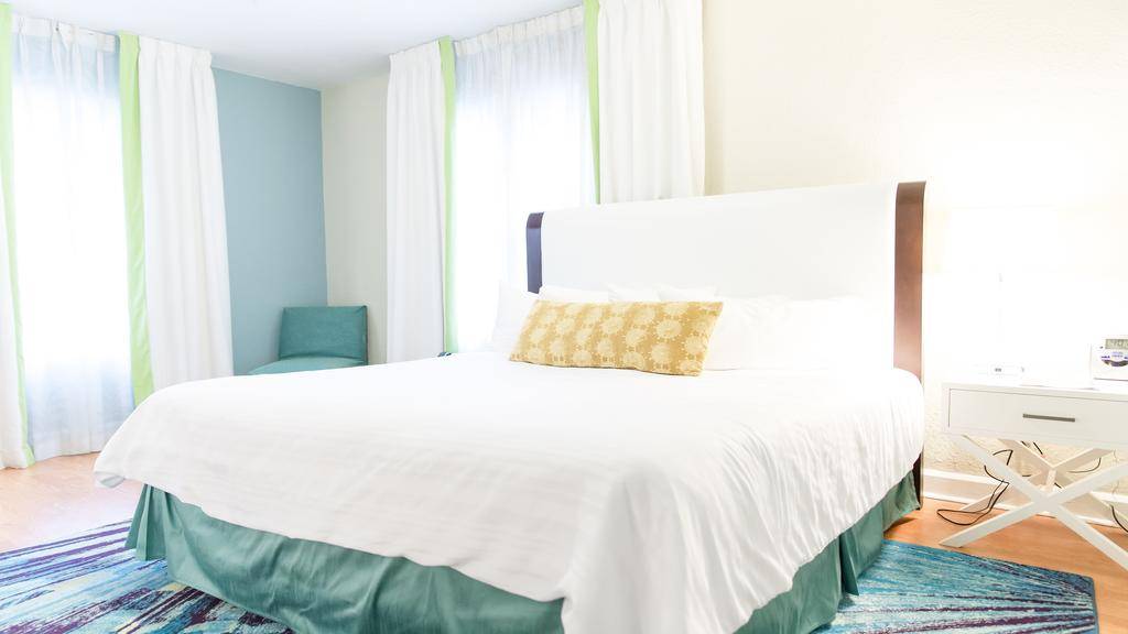 Hotel Indigo St. Petersburg Downtown