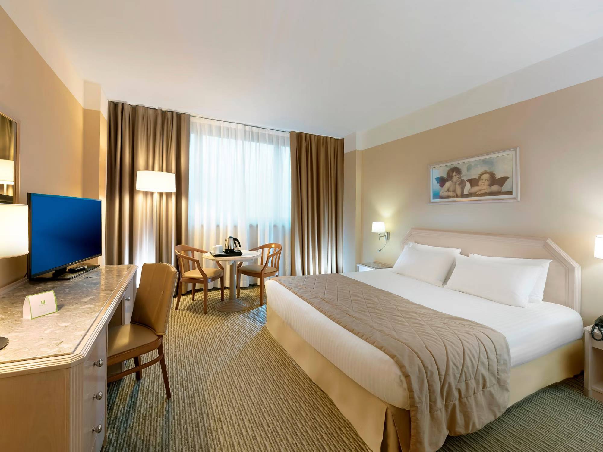 Holiday Inn Naples, an IHG Hotel