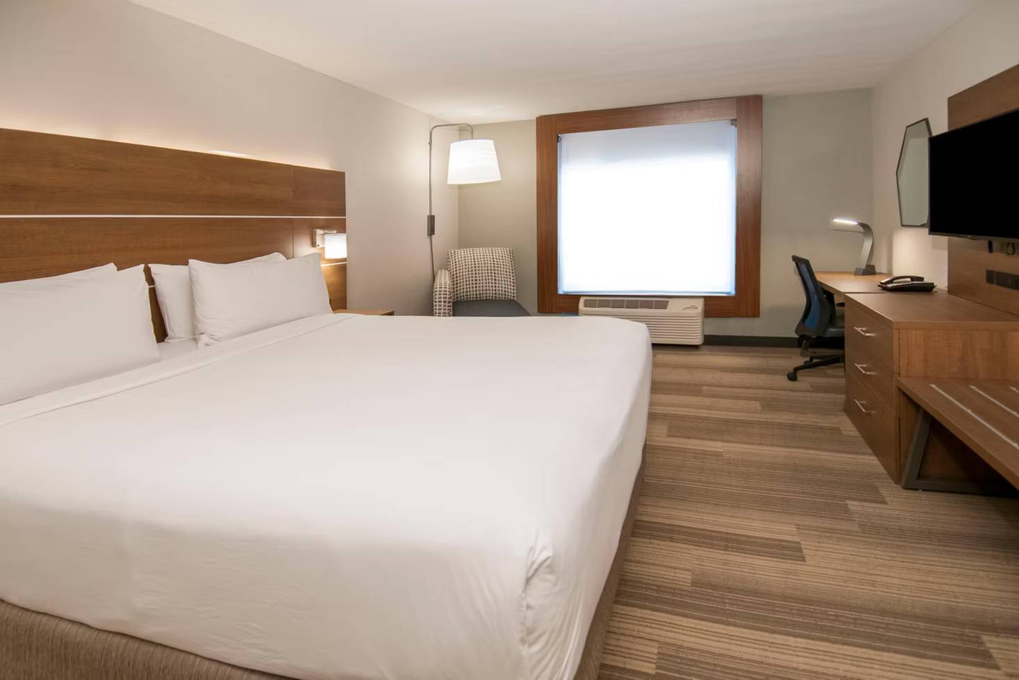 Holiday Inn Express Hotel & Suites Dallas-North Tollway/North Plano, an IHG Hotel