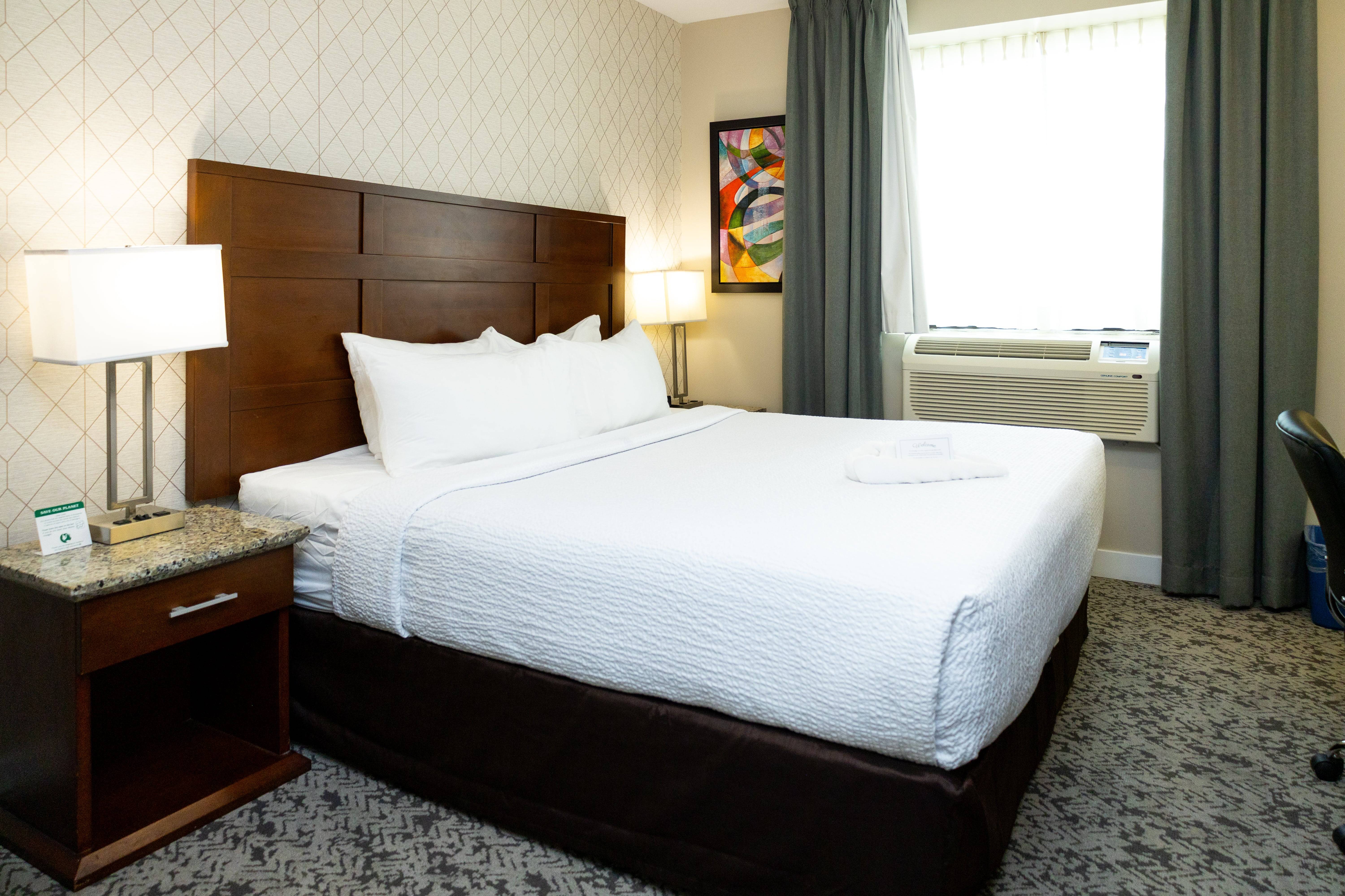 Quality Inn & Suites Downtown Vancouver