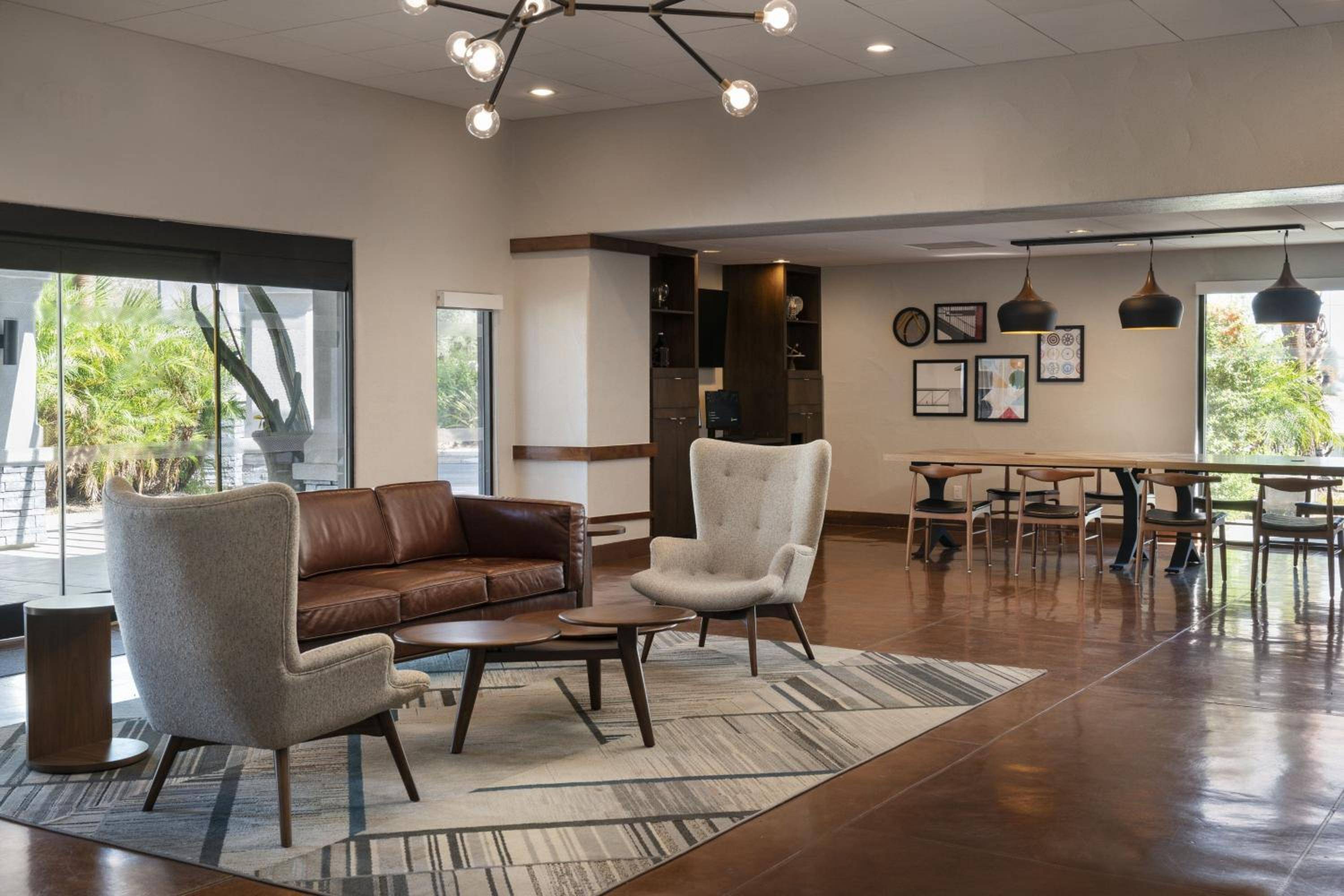 Four Points by Sheraton Tucson Airport