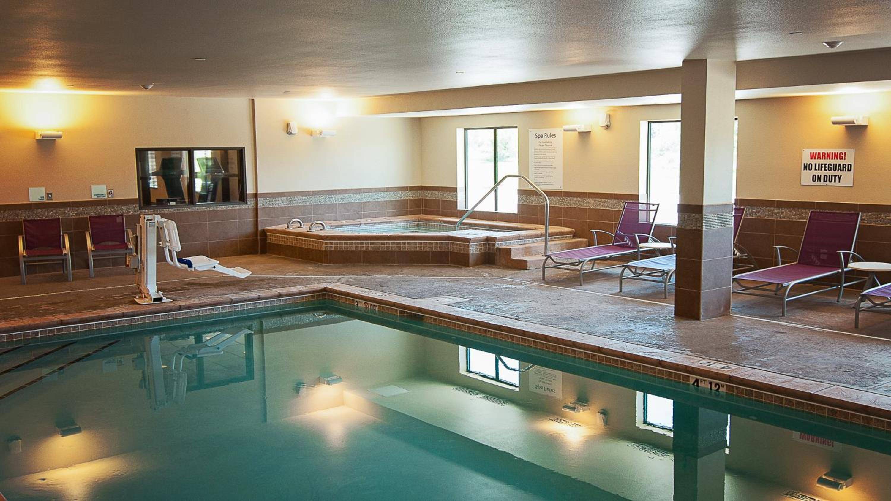 Holiday Inn Express Hotel & Suites Wichita Northeast, an IHG Hotel