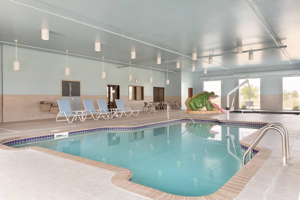 Four Points by Sheraton Fargo Medical Center