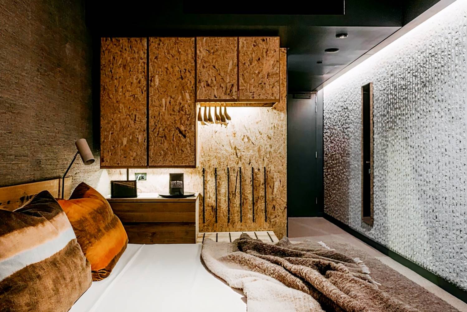 Ovolo Nishi