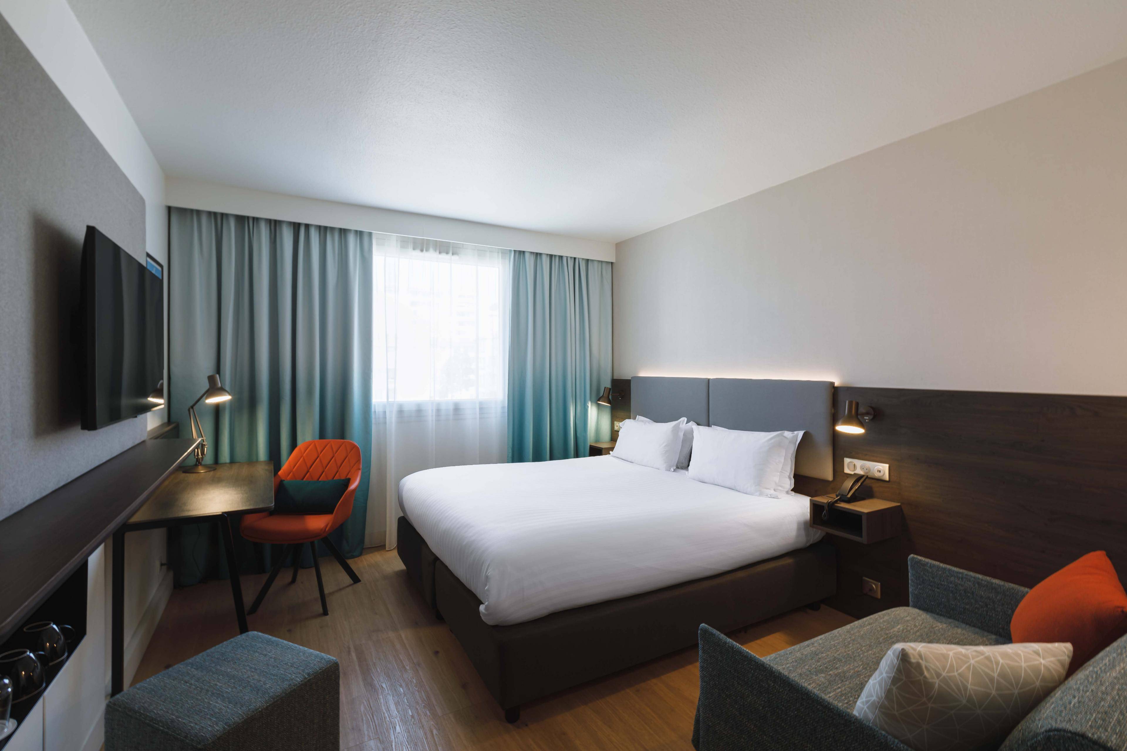 Holiday Inn Toulon City Centre, an IHG Hotel