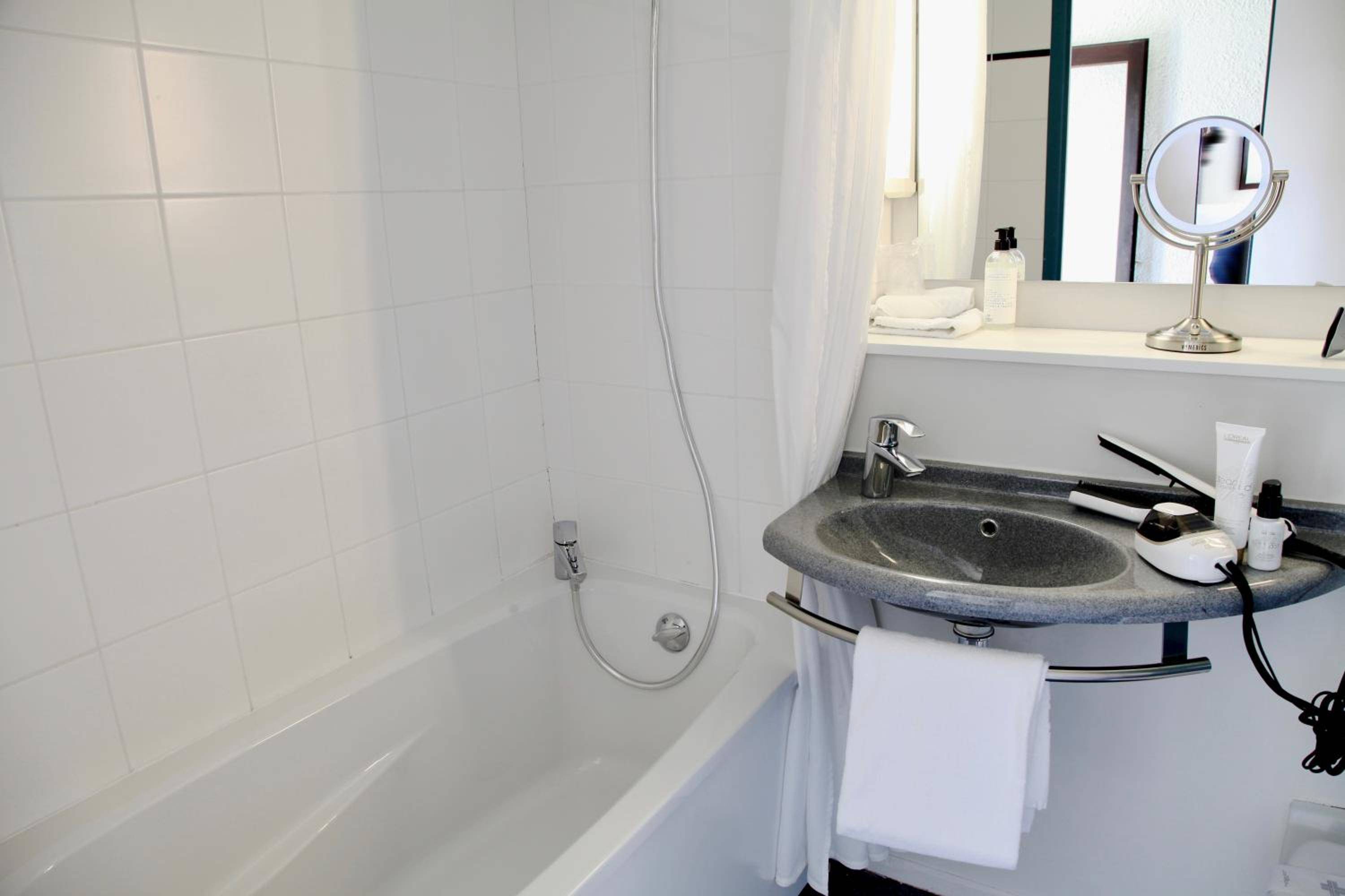 Kyriad Hotel Lannion Perros-Guirec