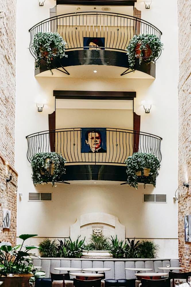 Hotel Nelligan