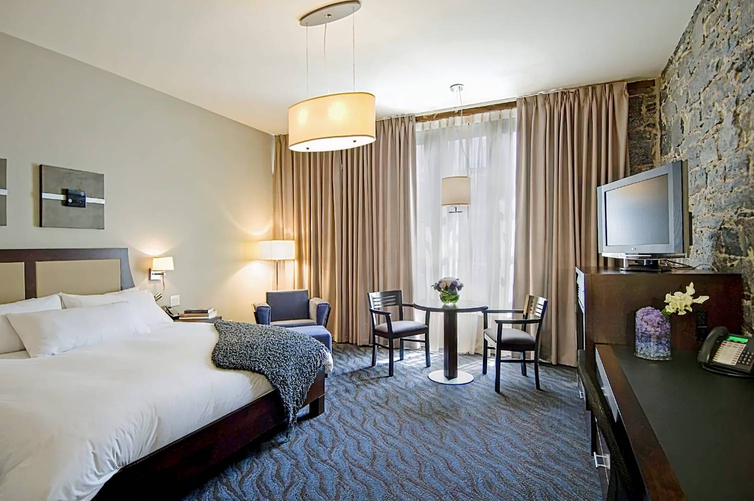 Hotel Nelligan