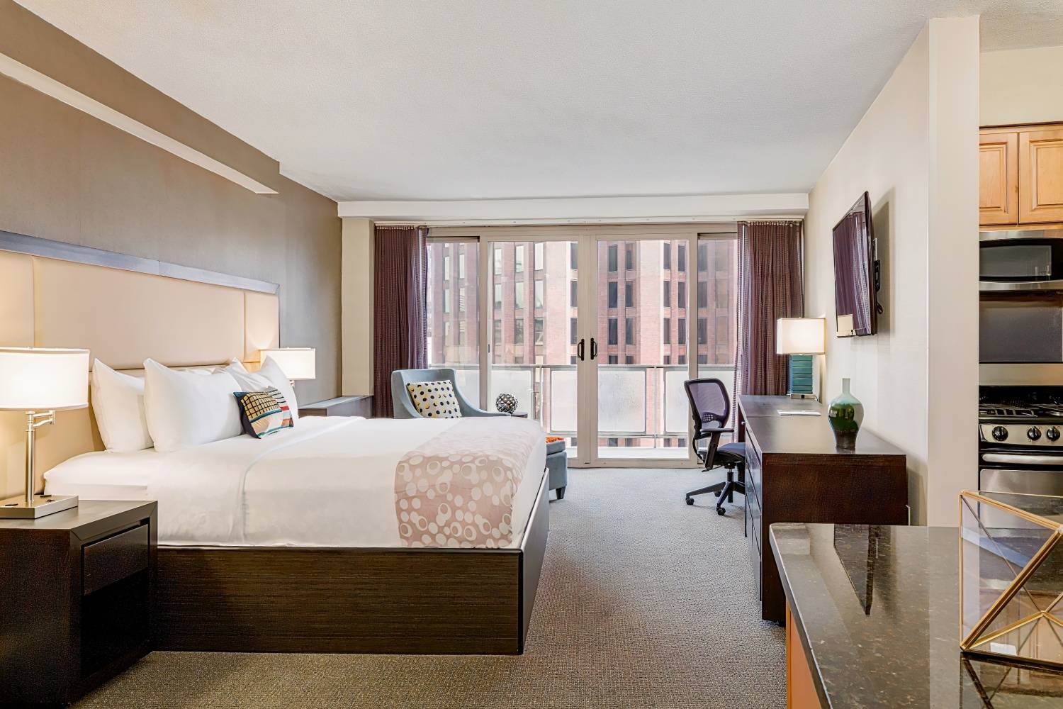 The Windsor Suites