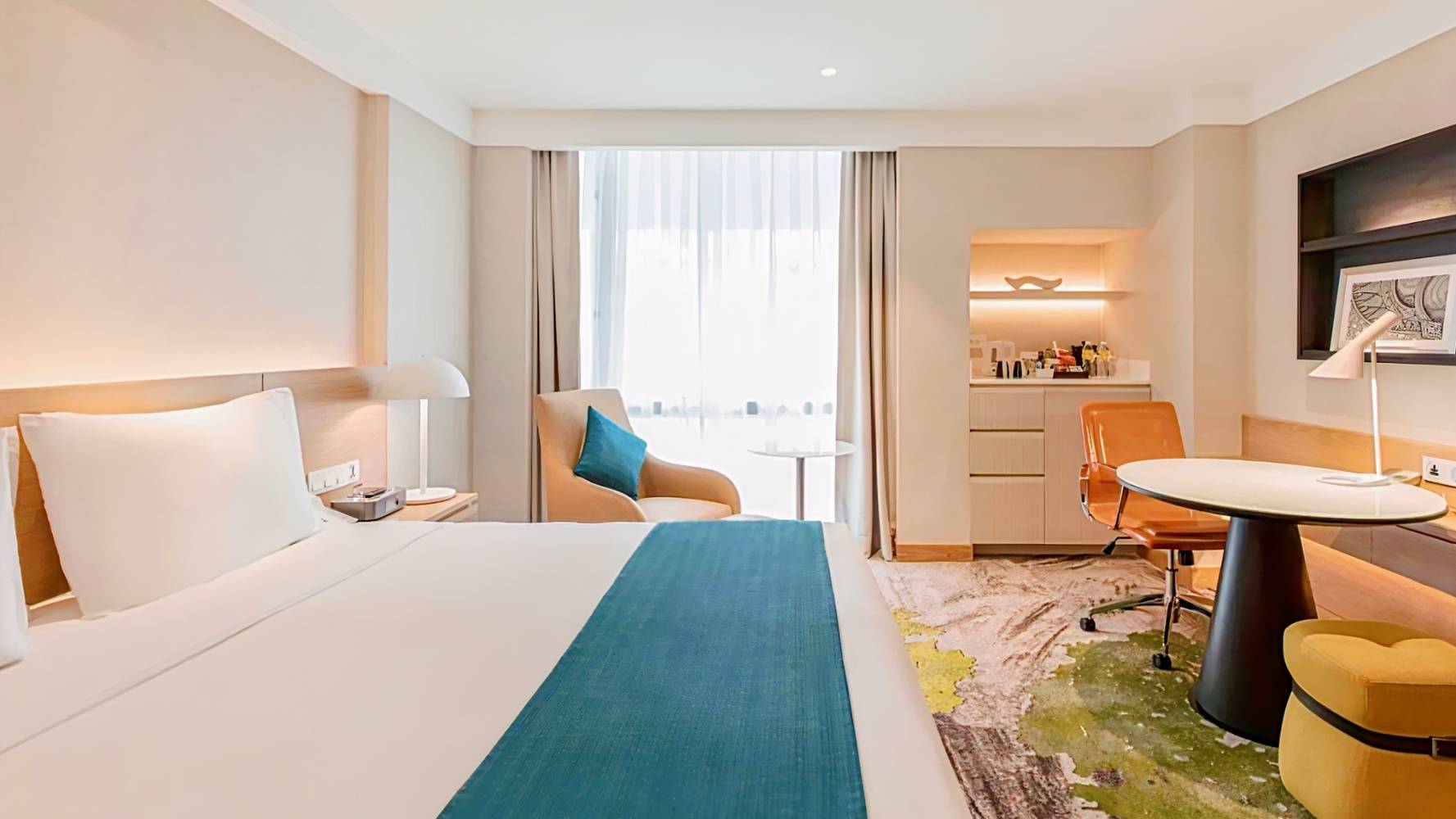 Holiday inn Bangkok, an IHG Hotel