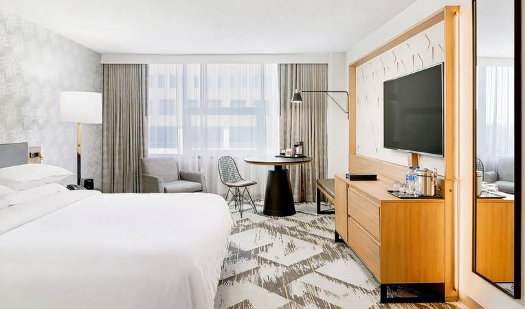 Sheraton Cerritos Hotel