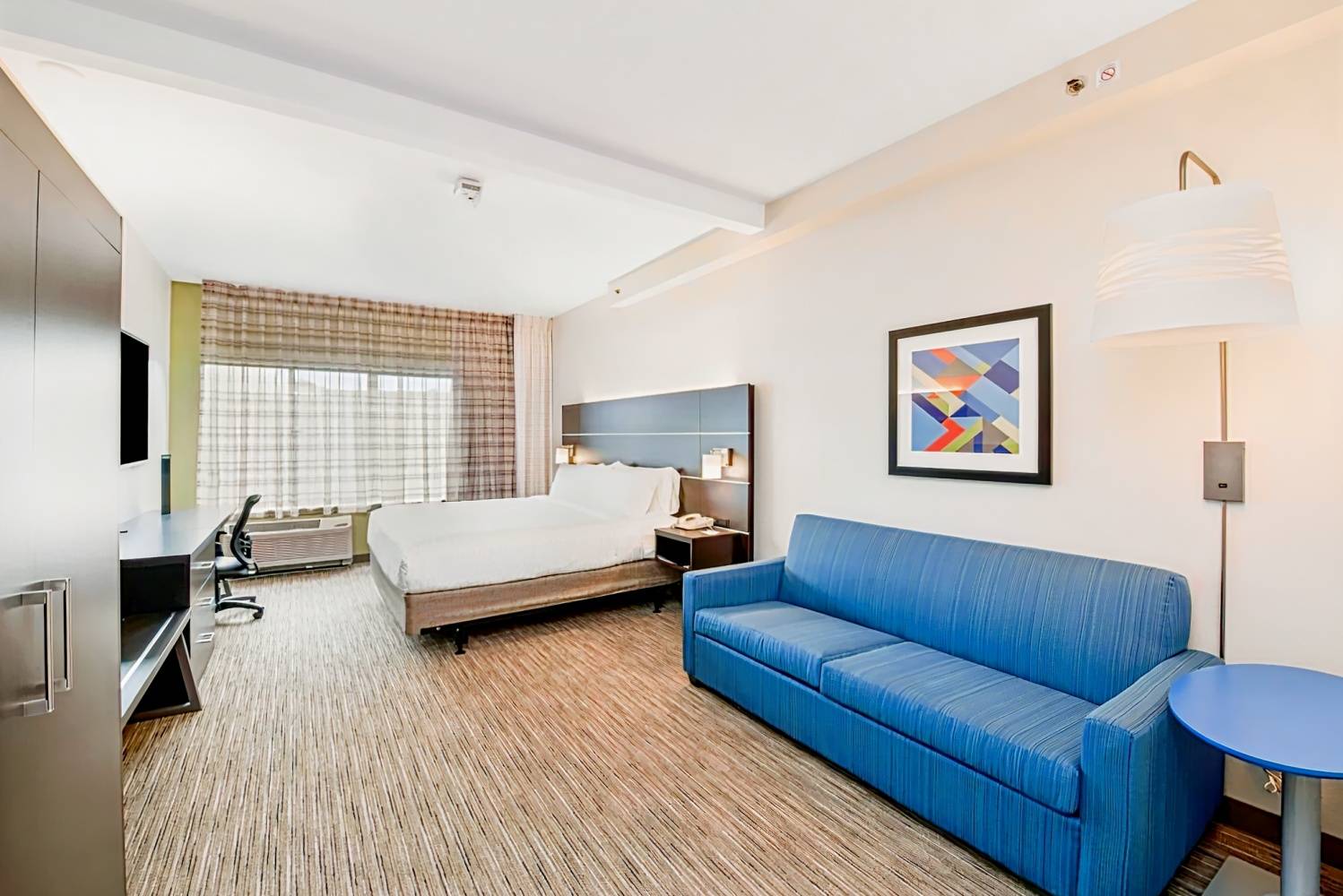 Holiday Inn Express - Delafield