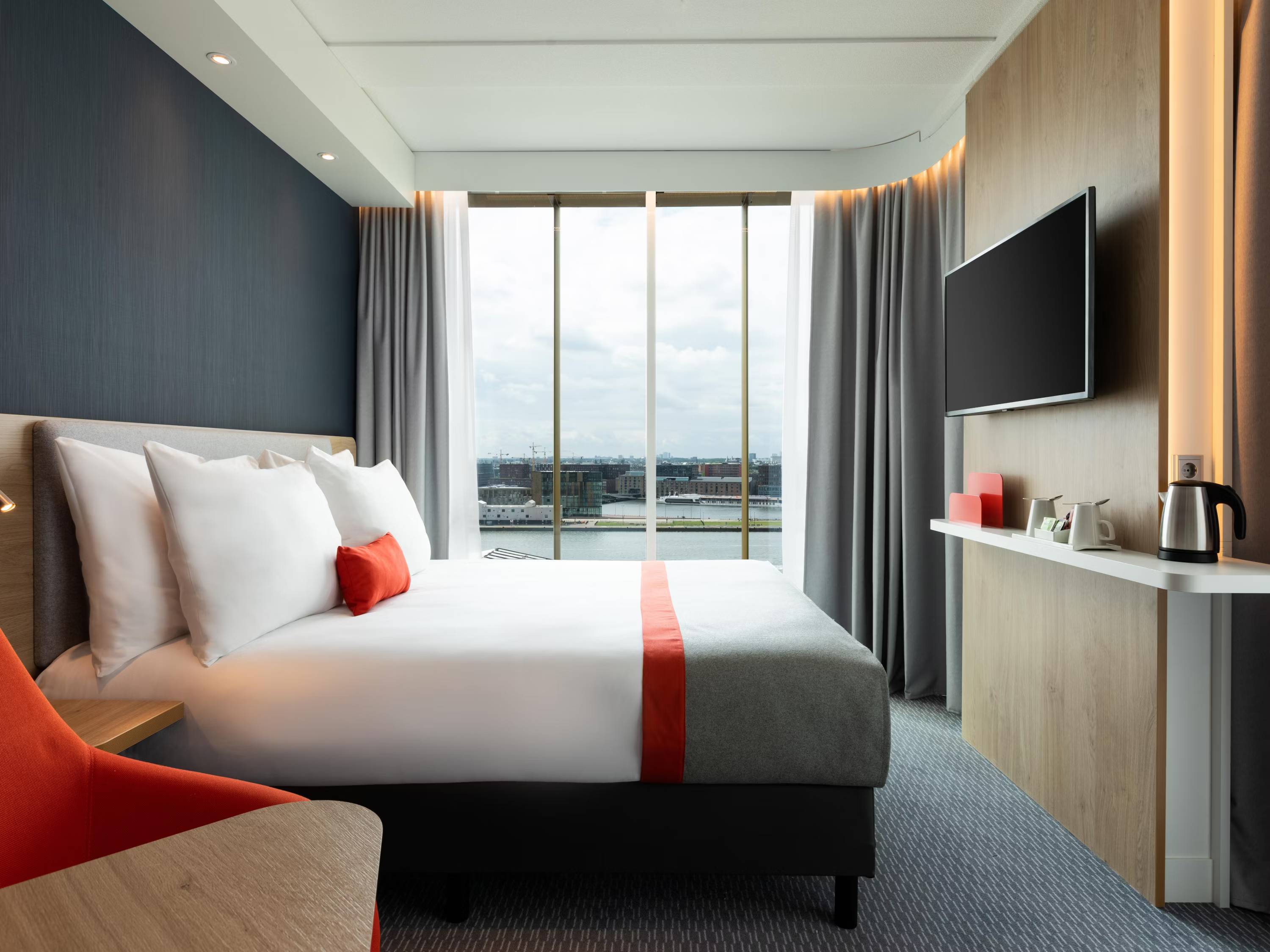 Holiday Inn Express Amsterdam - North Riverside
