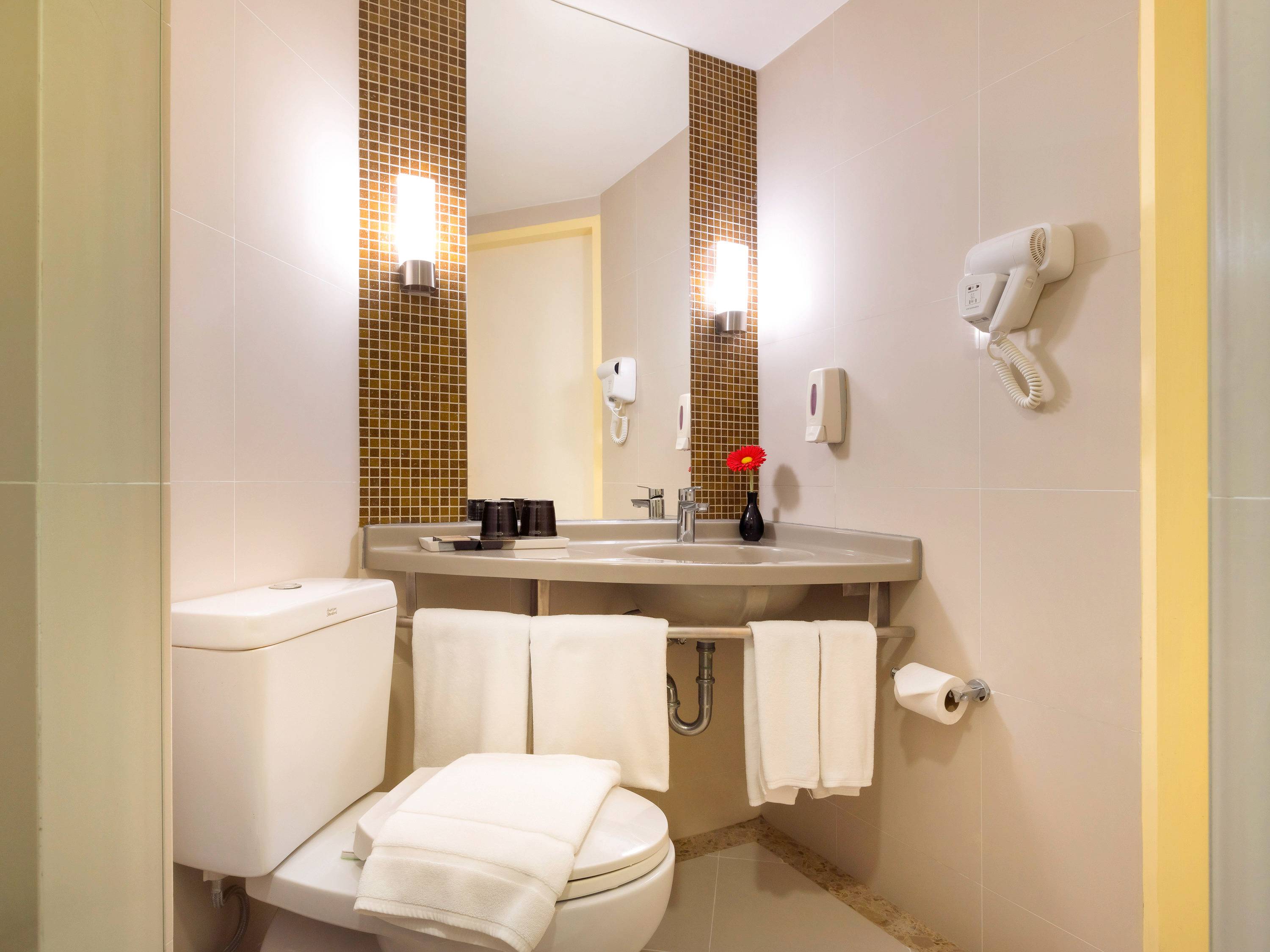 ibis Bangkok Sathorn