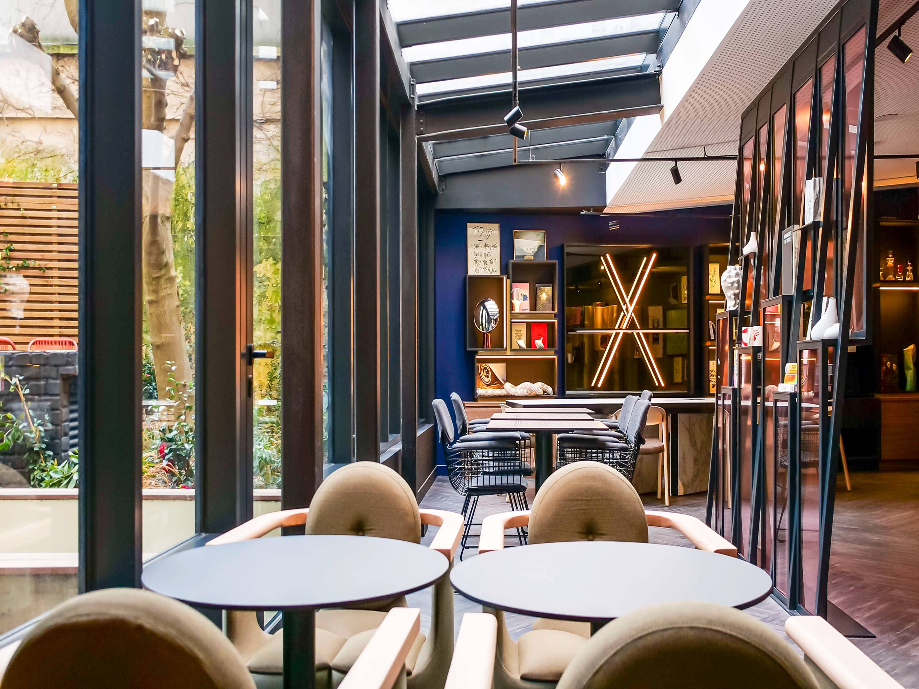 TRIBE Paris Batignolles