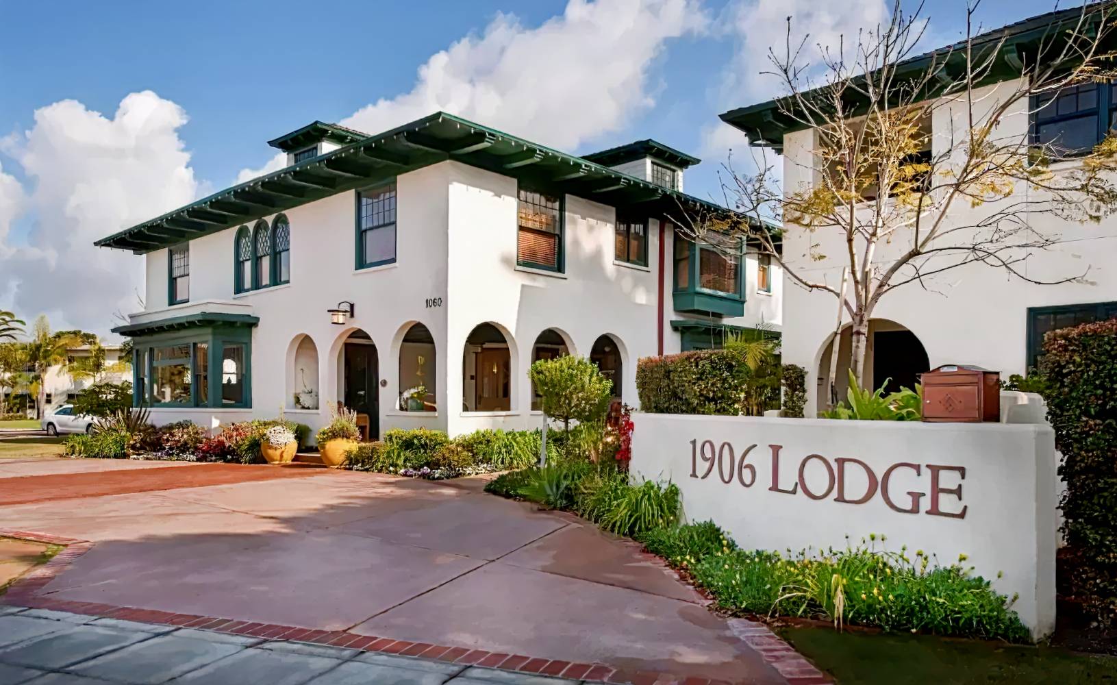 1906 Lodge